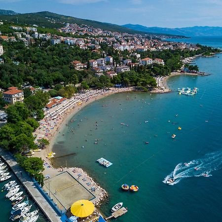 Roni Appartement Crikvenica Buitenkant foto