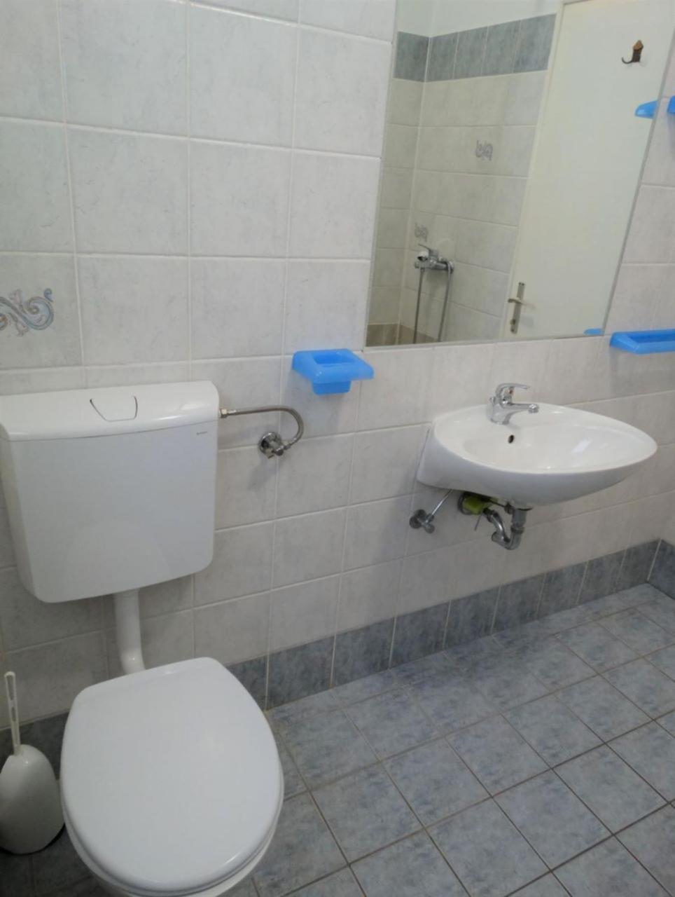Roni Appartement Crikvenica Buitenkant foto